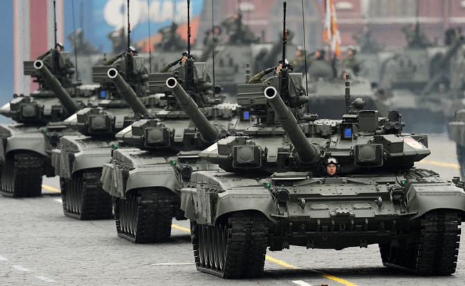 Российские танки атакуют украинские в Таиланде |
