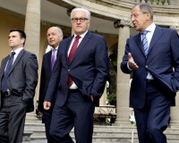 Глава МИД РФ надеется, что переговоры в Минске будут посвящены прекращению огня