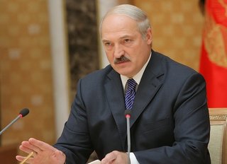  Лукашенко: в Беларусь никто воевать не придет (ВИДЕО)