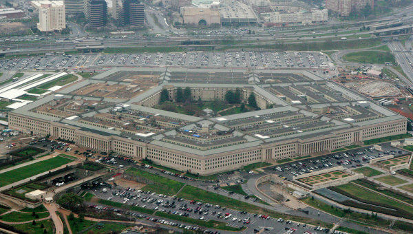Пентагон: отставка Хейгела не связана с политикой против ИГ