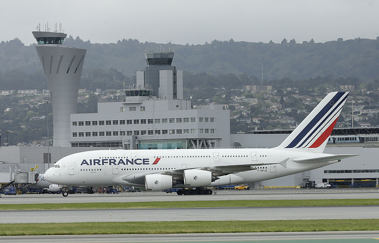 СМИ: при переправке самолетом Air France утерян ящик с патронами для Бундесвера
