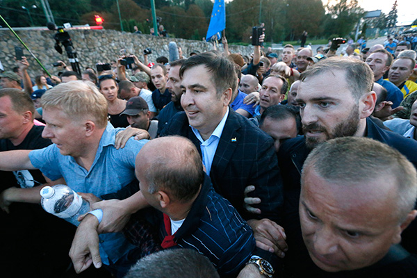 Грузинский таран: Саакашвили прорвался на Украину