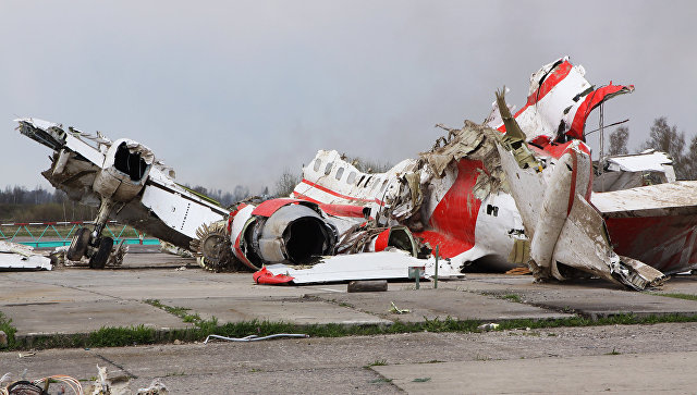 Польские эксперты заявили о следах взрывчатки на Ту-154 